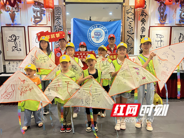 微信图片_20230528204545_副本.jpg