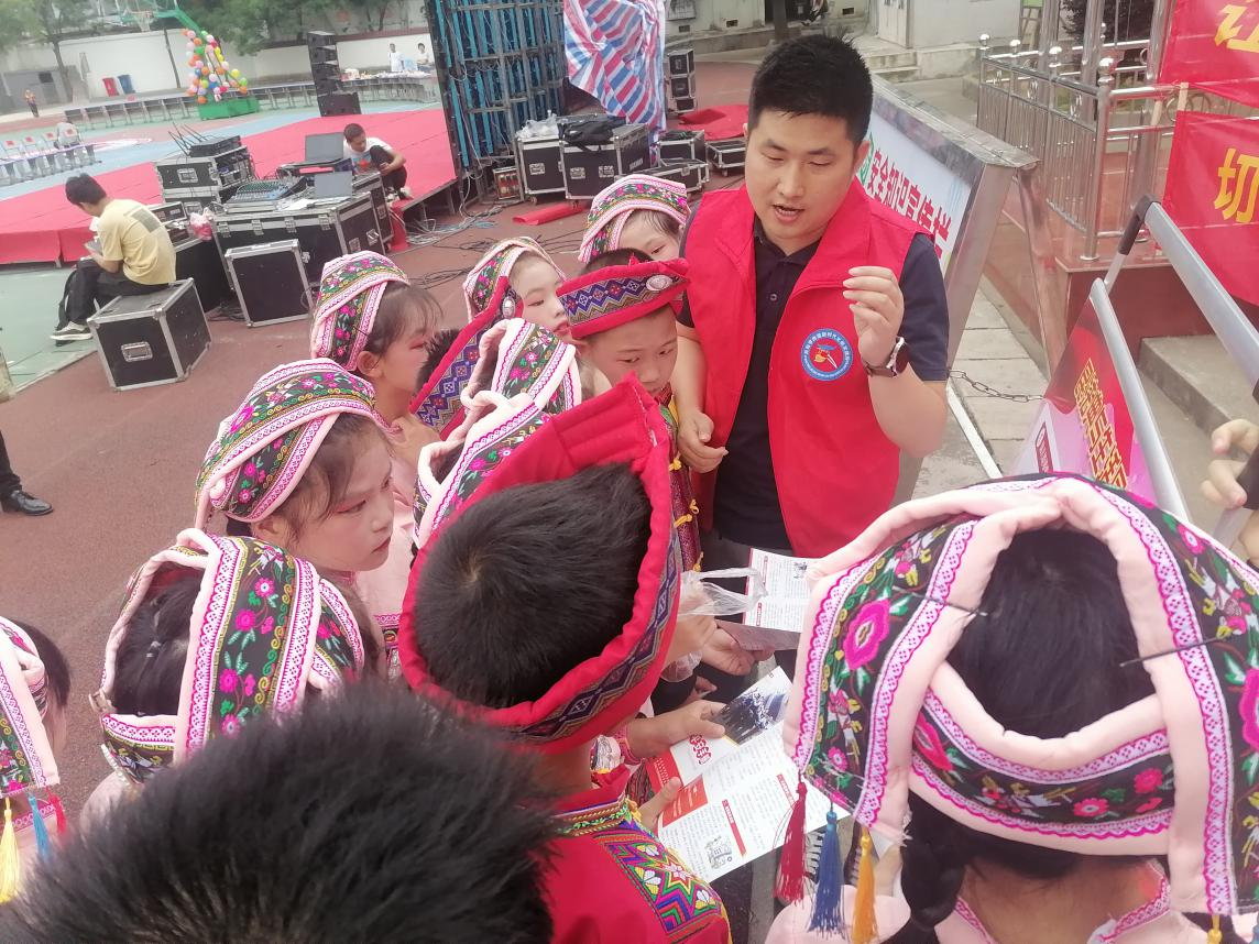 图片4.png 图片4.png