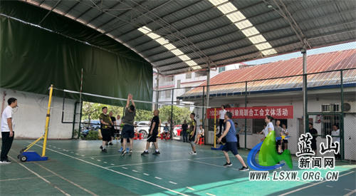 34acb61de34bf05132fcb742758ec8c9.jpg