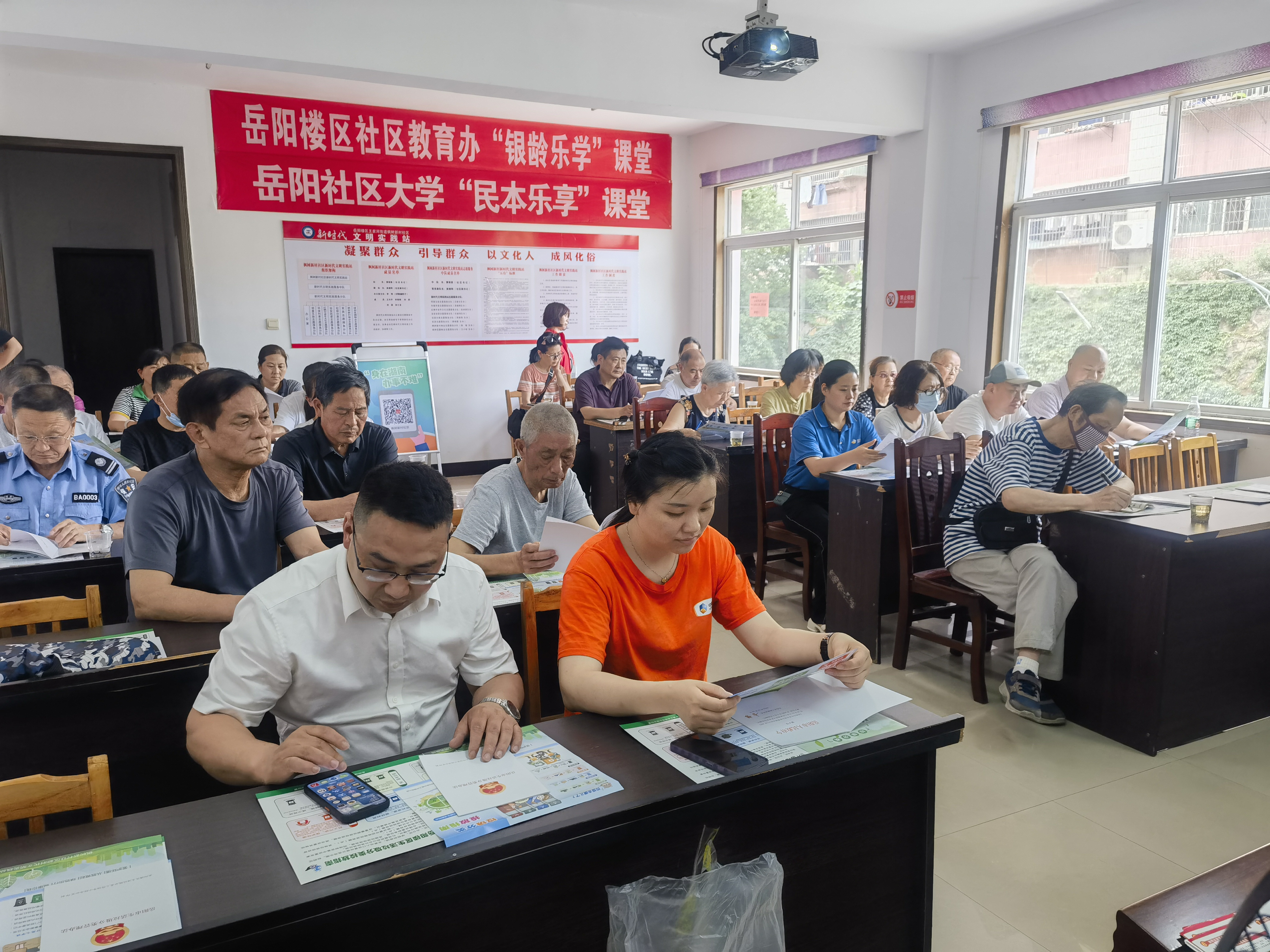 5a8cbce4148f2fcfb10a390d87ab895.jpg