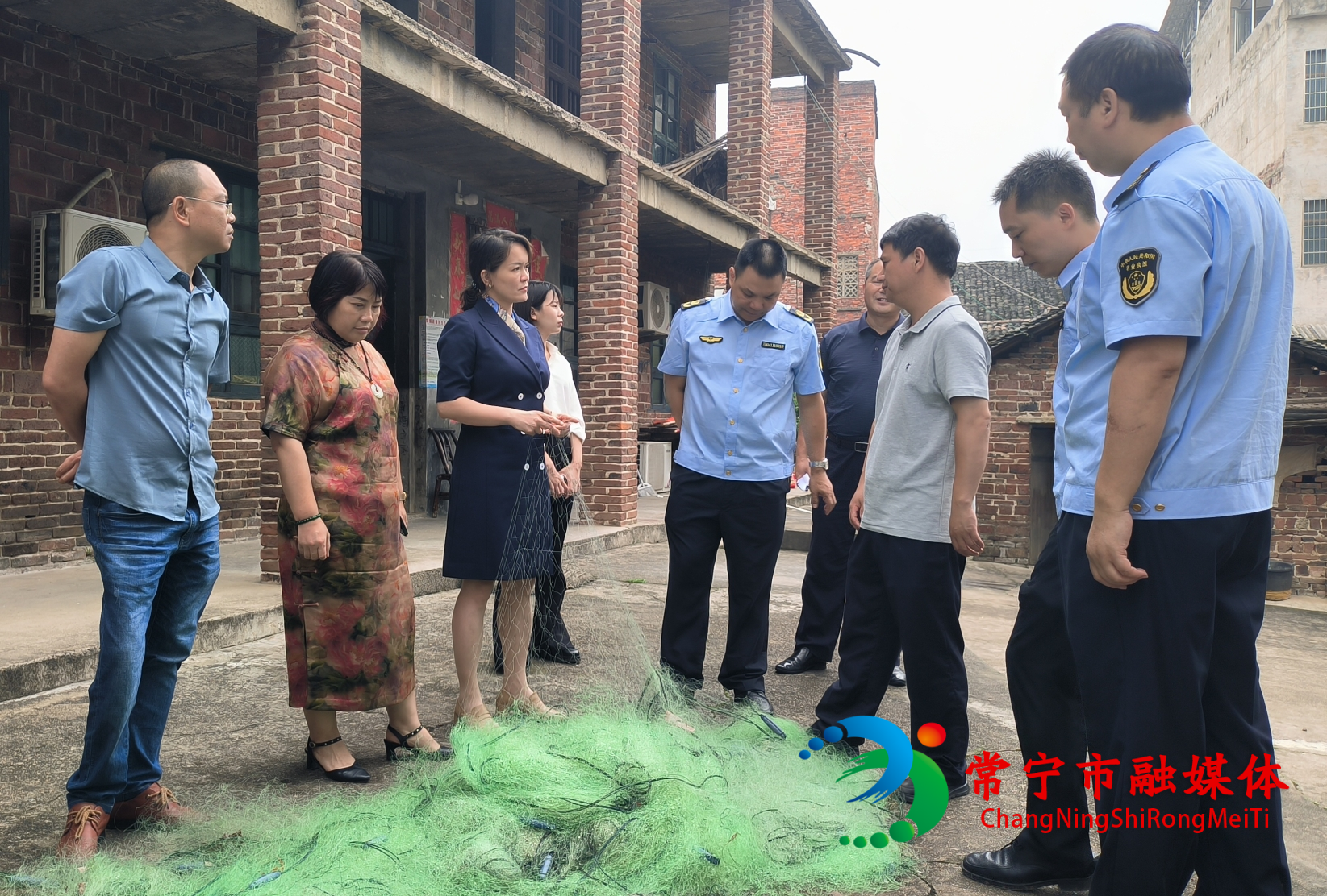 彭益玲调研农业综合行政执法及禁捕退捕工作 (3)_看图王.jpg