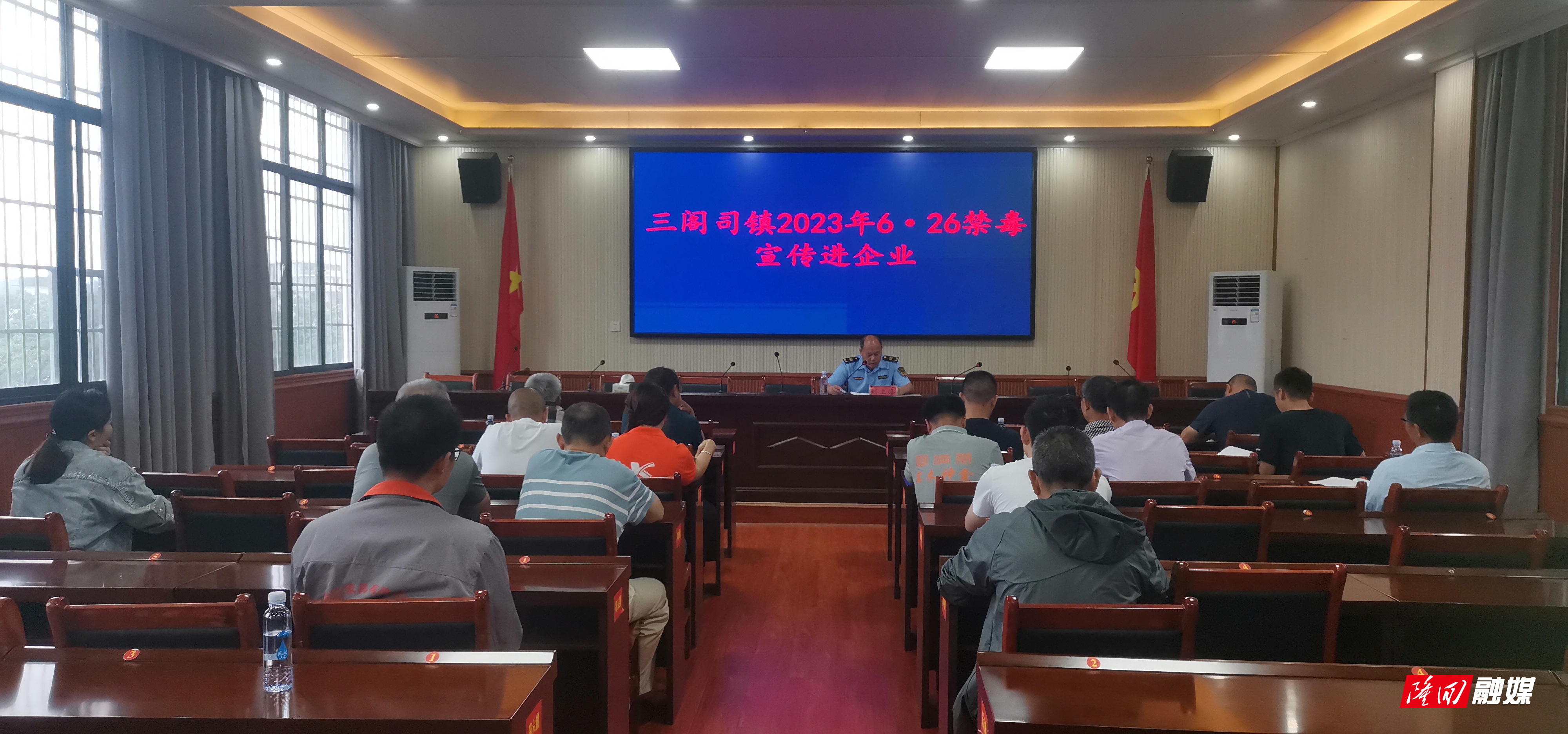 013f1328dce3b64baa612b02ce8d59e.jpg 013f1328dce3b64baa612b02ce8d59e.jpg