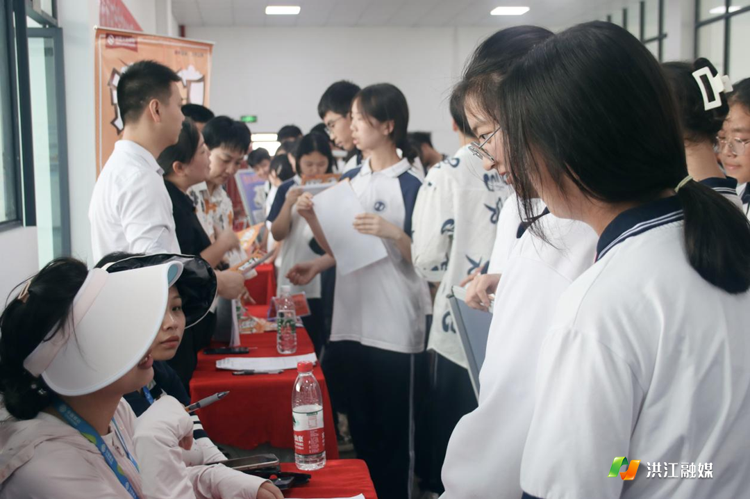 市职业中专学校1.png 市职业中专学校1.png