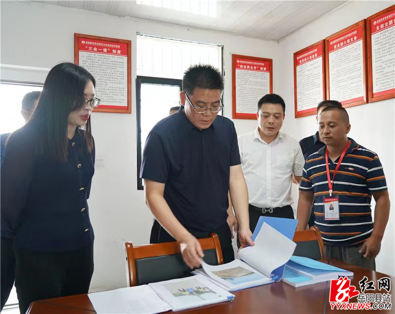 1612dd0cc2cad42bae0af4e5879cf81_副本.jpg
