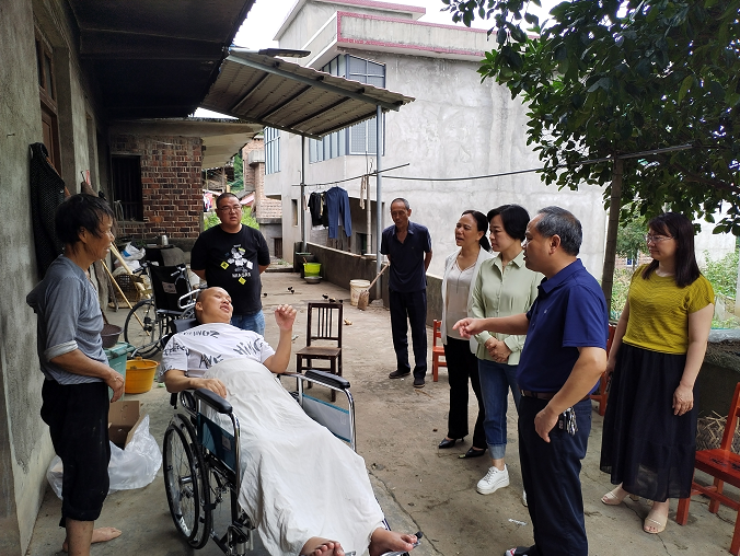武冈市残联开展精准康复服务活动(图1)