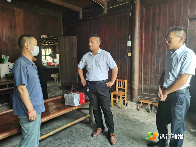 江市镇中心学校1.png 江市镇中心学校1.png