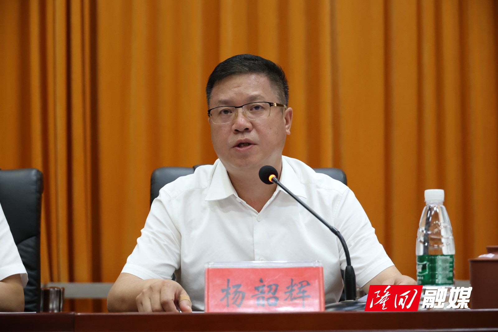 隆回县召开中央预算内投资、专项债项目及重点建设项目讲评会(图2)