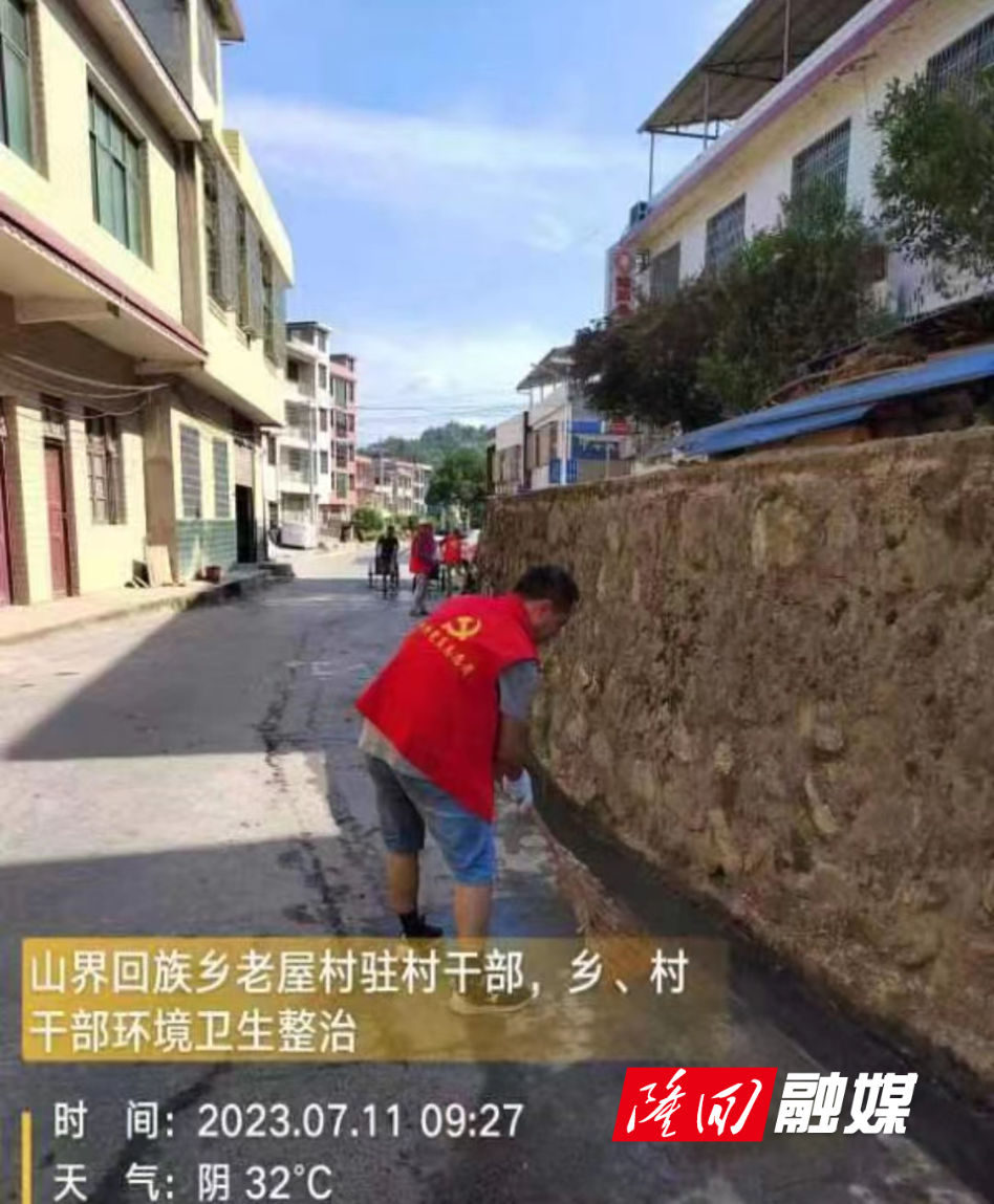 fc4d711fdf4e354d3914ab2c30cb749.jpg