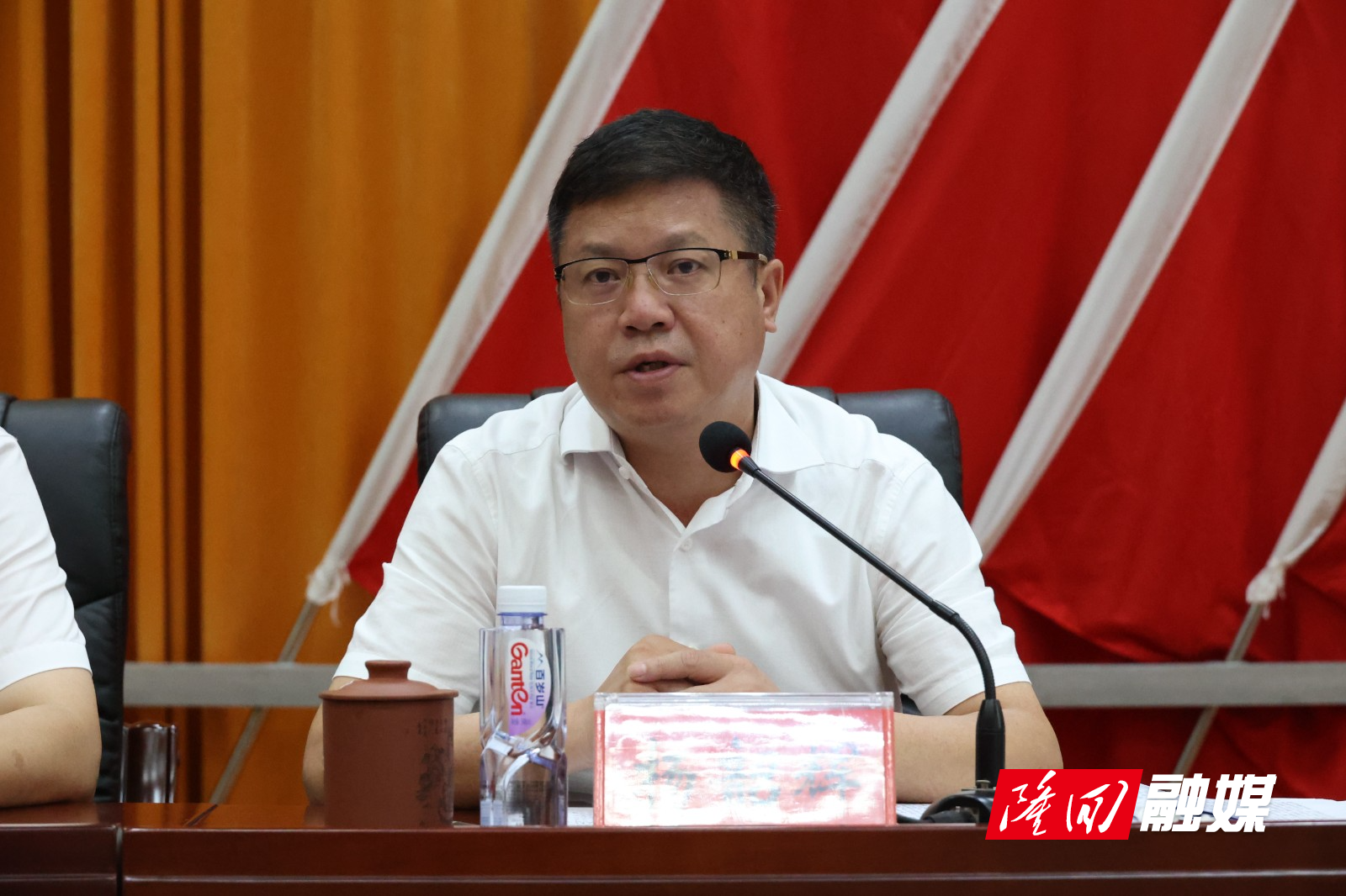 隆回县社会治理重点工作攻坚行动2023年上半年讲评会议召开(图3)