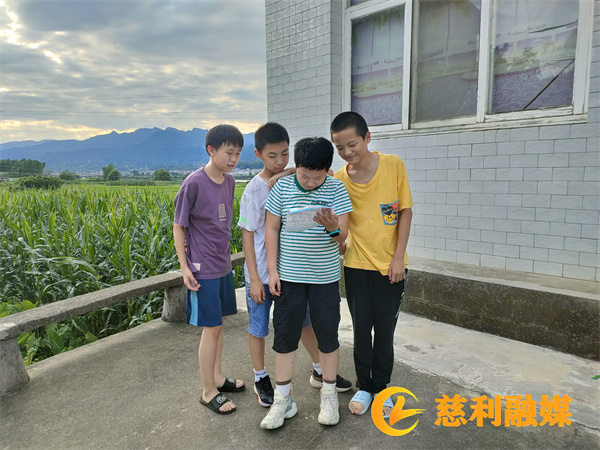 防溺水.jpg