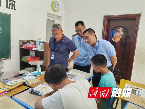 隆回：多部门联合执法频频发力  隐形变异违规培训无所遁形(图4)