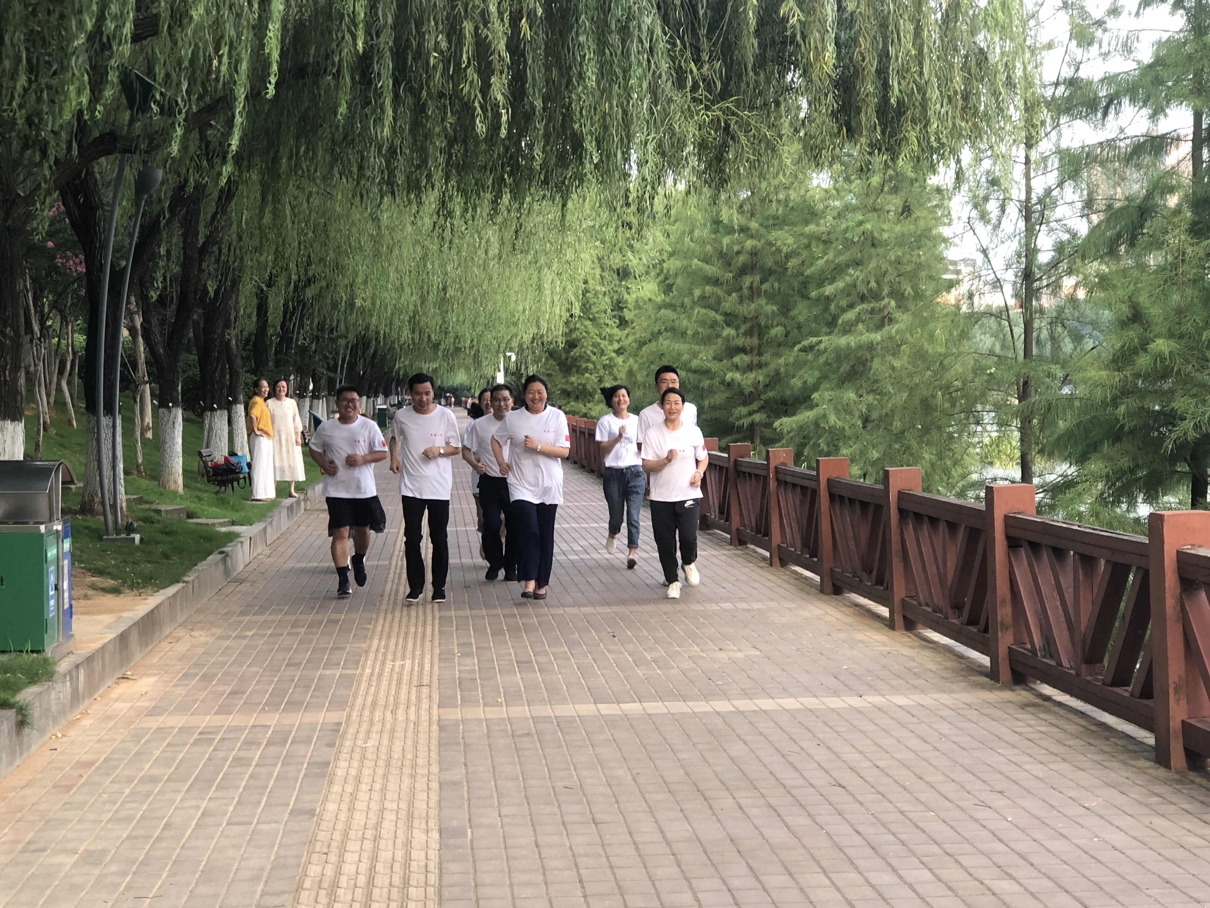 微信图片_20230716005313_副本.jpg