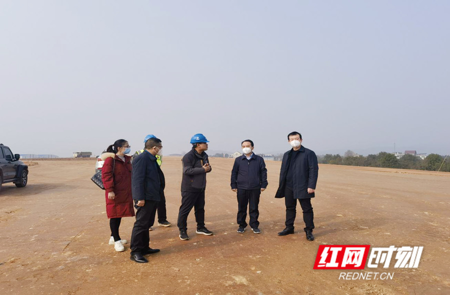 永州市纪委监委第一监督检查室和驻市发改委纪检监察组调研清廉项目建设_副本.jpg