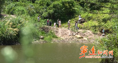 宁远：大元社用艺术陪伴乡村孩子3_副本500.jpg