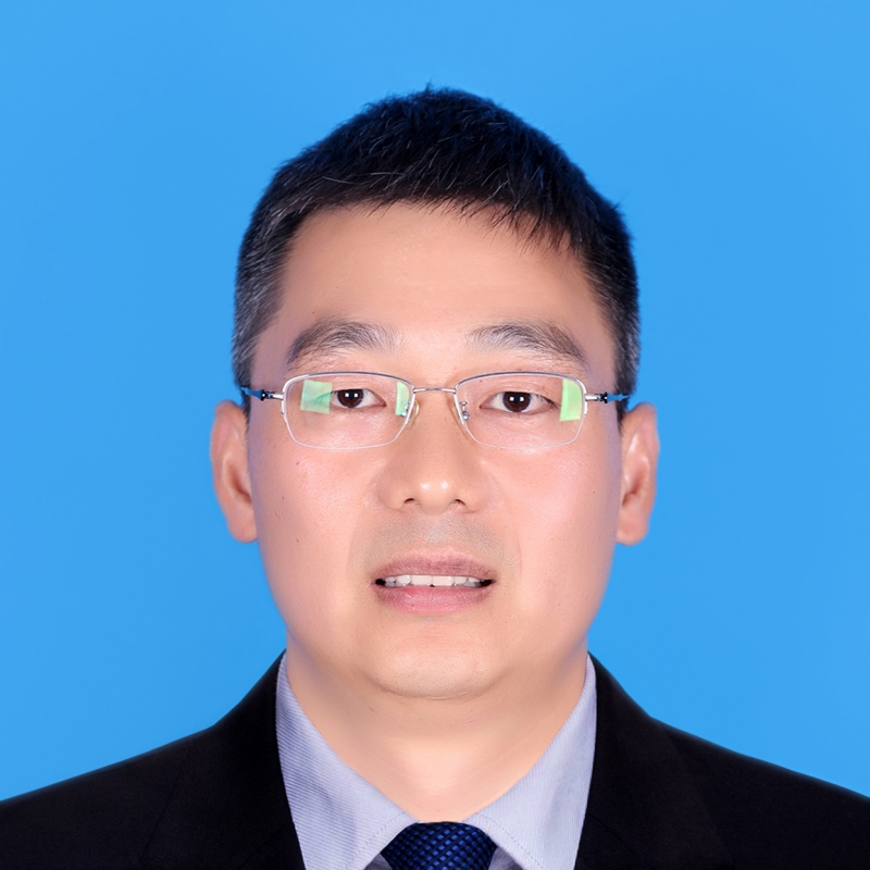 湖南农业大学商学院会计系副教授曾雄旺