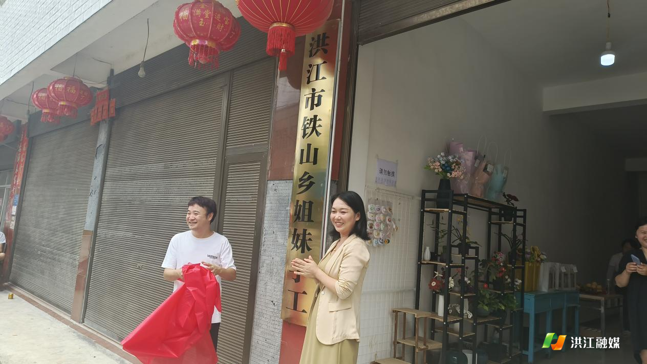 下载 (1).jpg