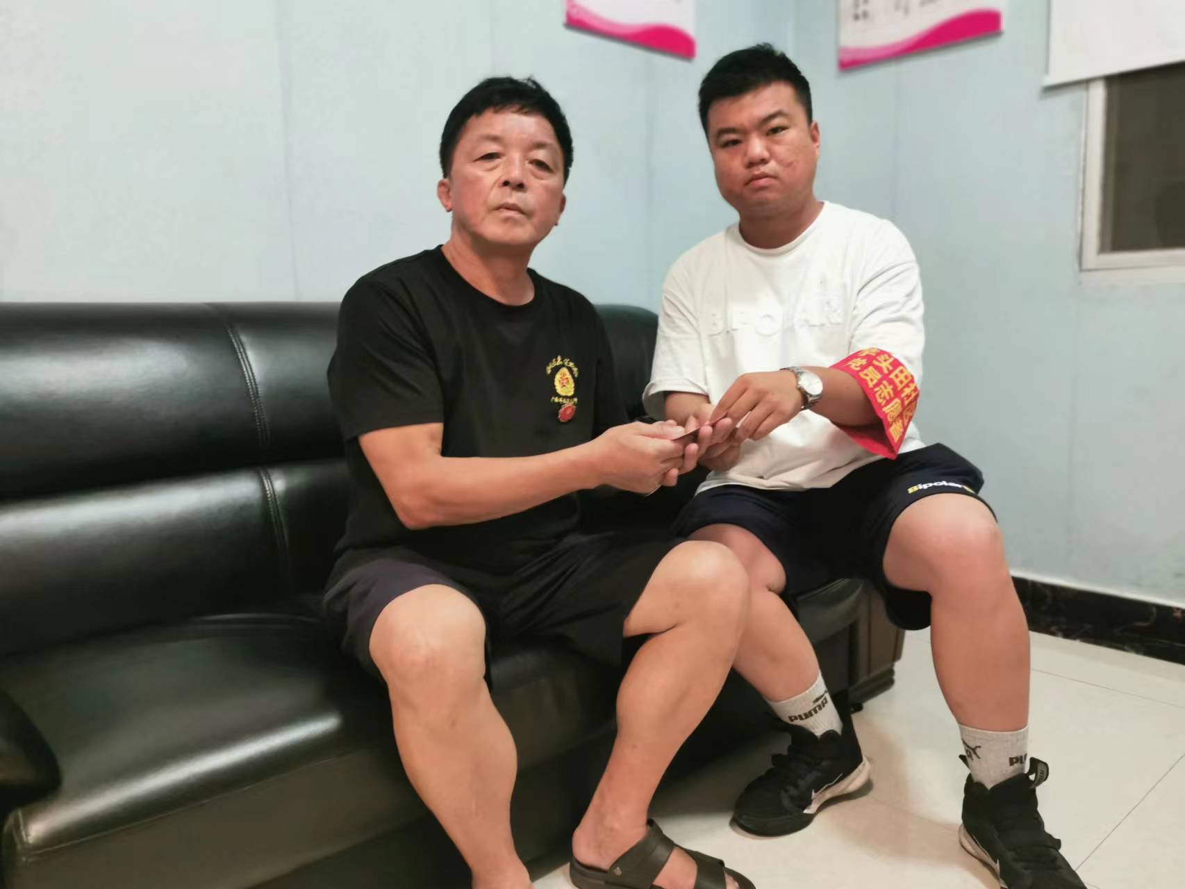 八一慰问.jpg