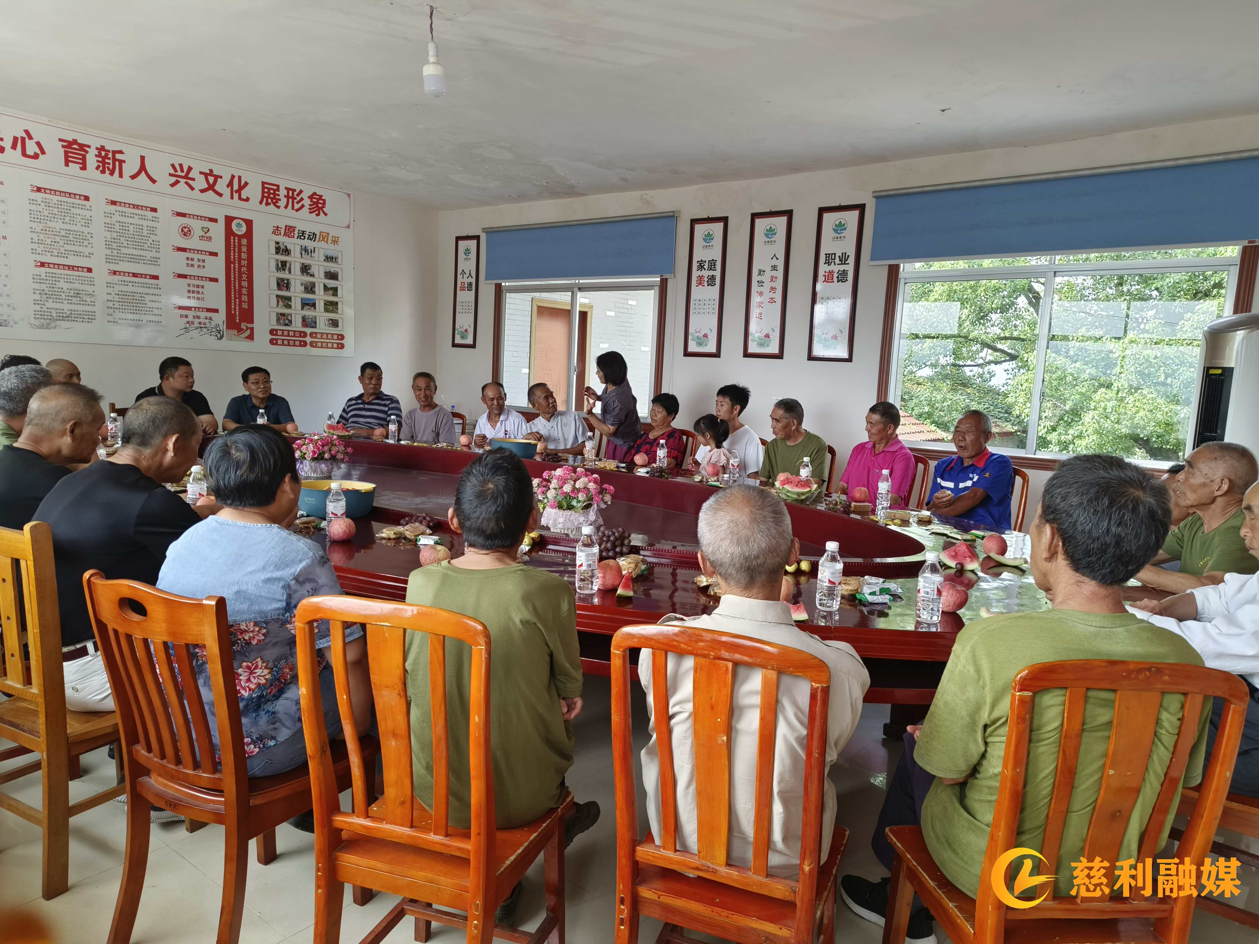 e9b18fca02e2370aa4cd68b0a38848e_副本.jpg