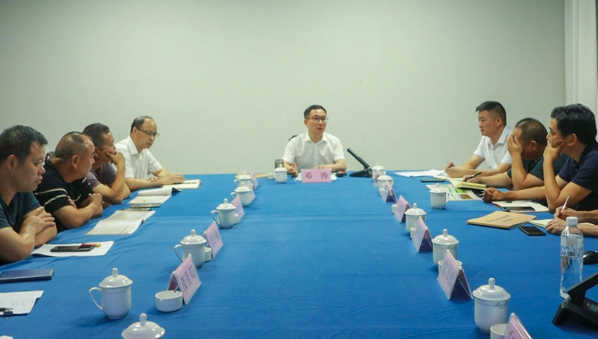 邓涛专题调度崀山窑市生态农庄建设(图2)