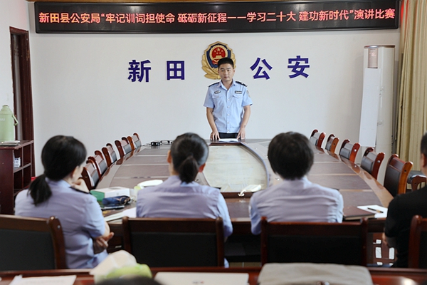 演讲比赛现场。1_副本.jpg