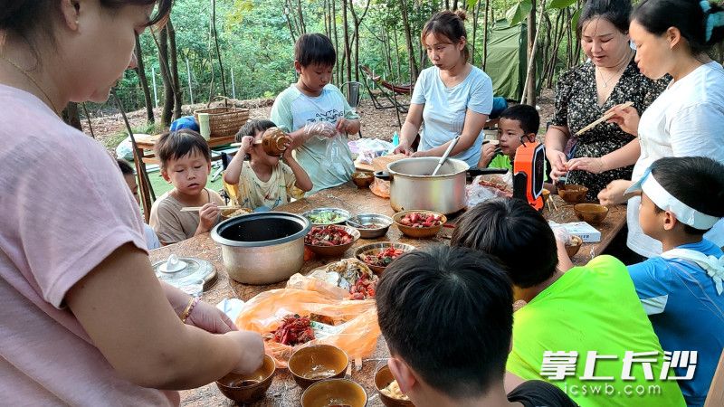 餐餐接地气，