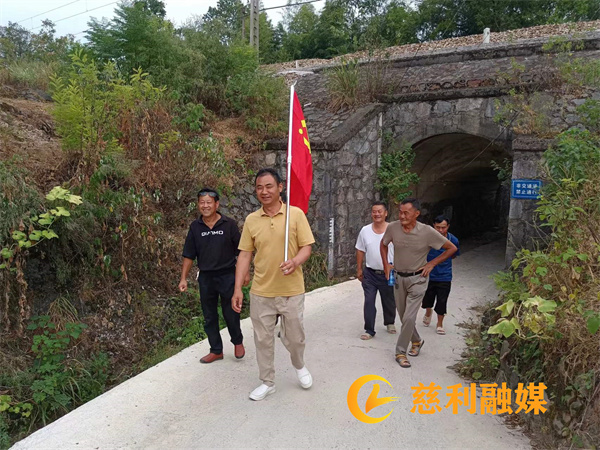 94e1a5e622afc6c1340465de866b2a0.jpg 94e1a5e622afc6c1340465de866b2a0.jpg