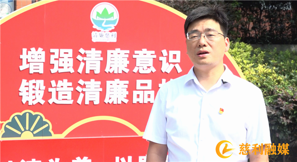 2捕获.jpg 2捕获.jpg