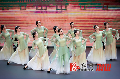 铸牢中华民族共同体意识 溆浦县参加第二届怀化市艺术节群众舞台艺术展演270.jpg