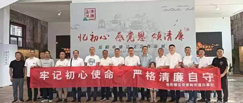 d63150dd6d5abc6d82138b8042d336e.jpg