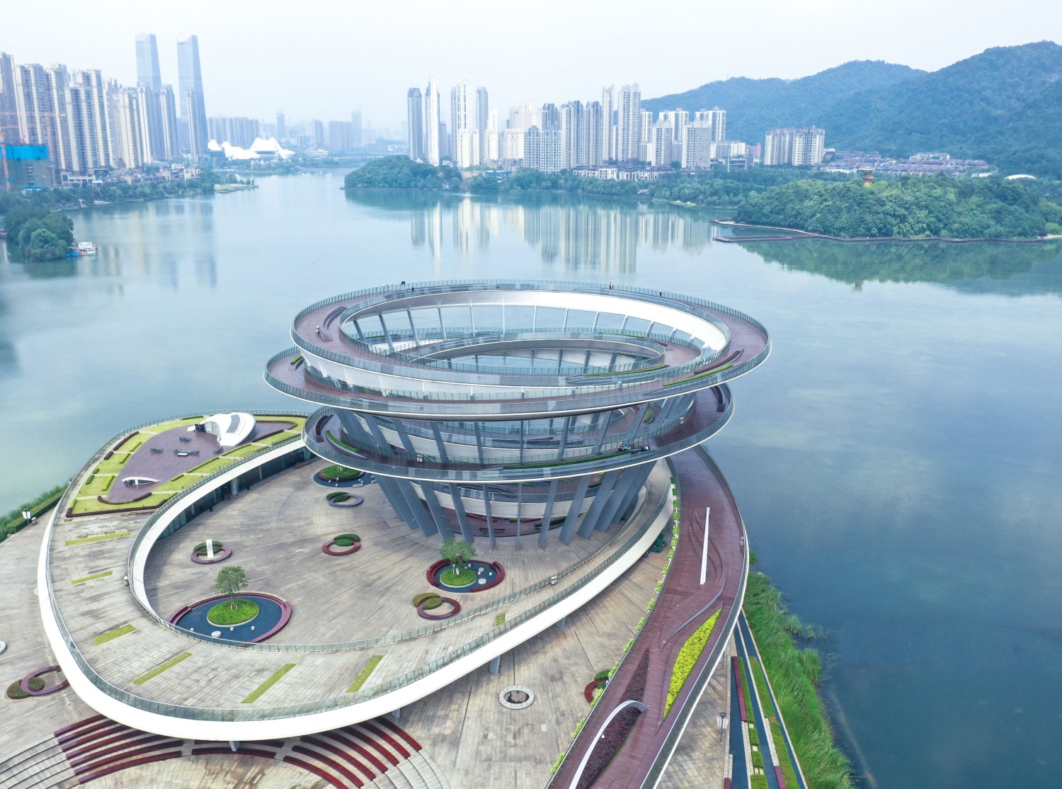 Changsha Meixi Lake International New Town Urban Island( 2020 National Quality Engineering Project)