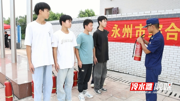 e02c8716-cdc0-4716-8ff4-2ae53cc89343_副本.jpg