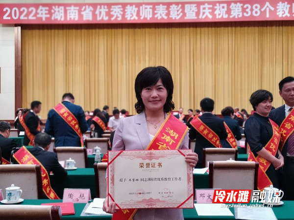 c7bcabe07f044727811ef06810519bf2_副本.jpg