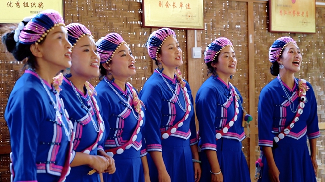 【多彩民族有多彩】怒江峡谷深处热情奔放的傈僳族歌舞 【多彩民族有多彩】怒江峡谷深处热情奔放的傈僳族歌舞