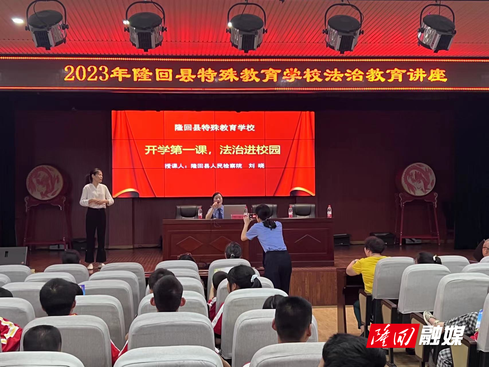 8e31700cae38a39bcbfe40c448cb91e.jpg