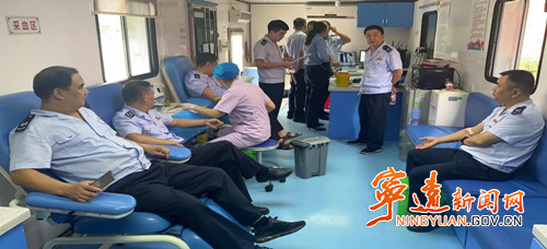 宁远：暖心“税务蓝”  守护“生命红”_副本500.jpg