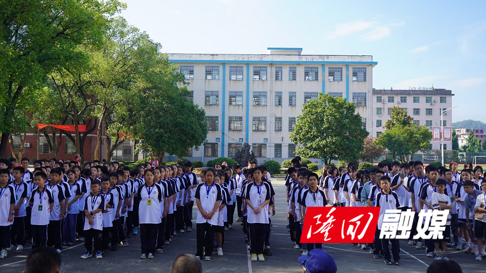 隆回：消防科普进校园，安全知识牢记心(图2)