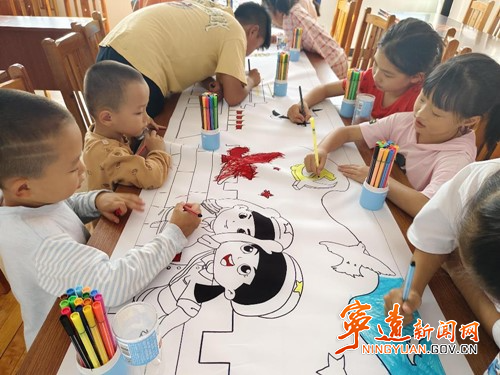 寧遠：童心向黨 關(guān)愛成長_副本500.jpg