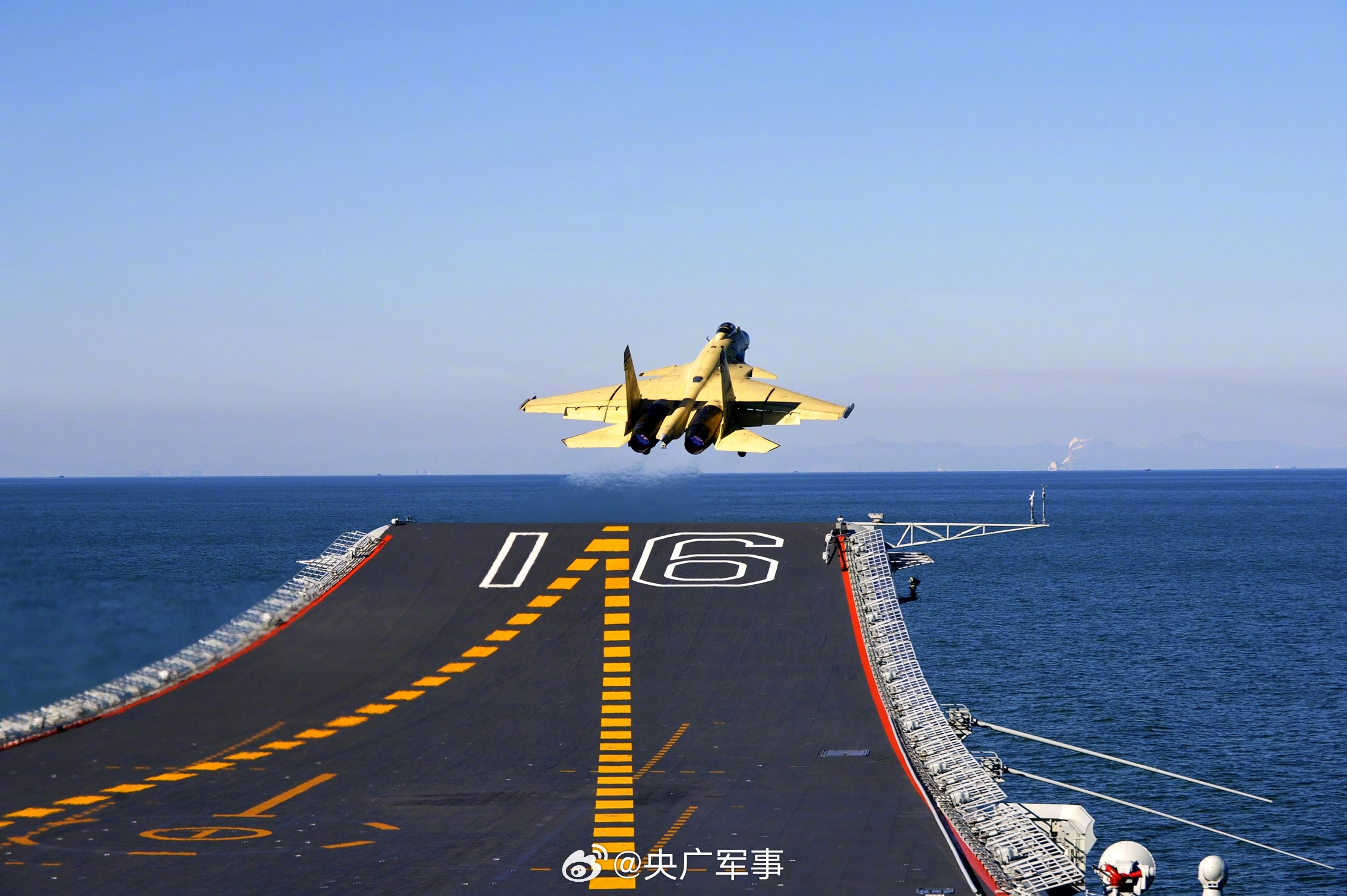 001SX8hXly1hi80qdx5hbj61r015xtvc02.jpg?x-oss-process=style/w10