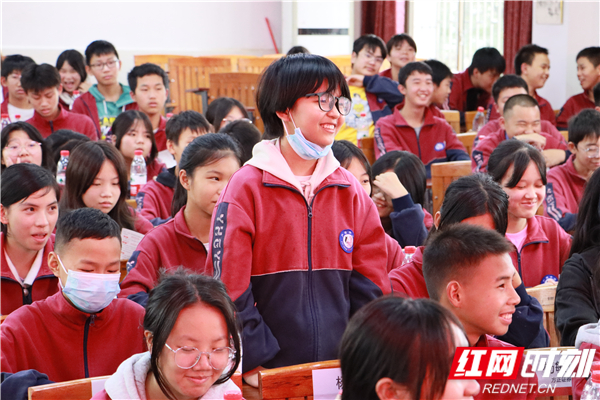 答题互动_副本.jpg