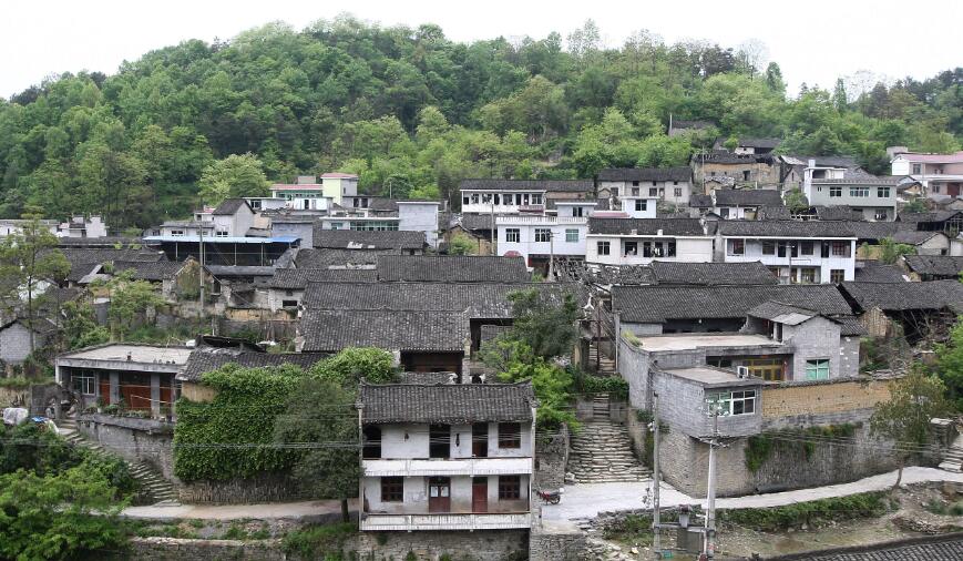 走进湘西传统村落：八百年古堡舒家塘