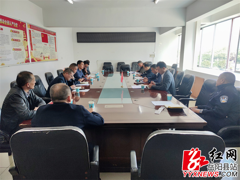 座谈会现场.jpg