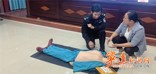 宁远部门开展职业暴露防护知识暨应急救护技能培训2_副本500.jpg