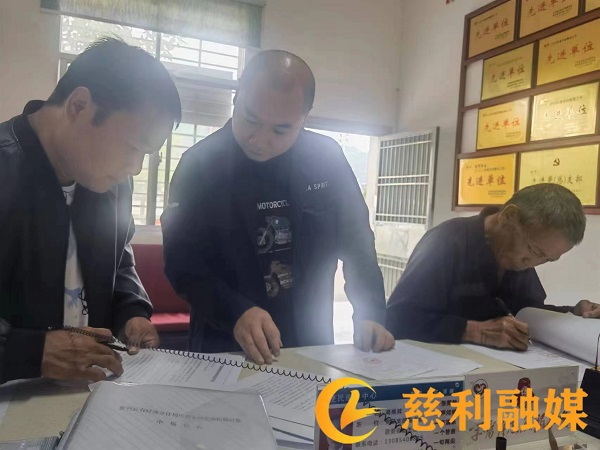 42a519c7b1c97a553a9518d184f7c47.jpg 42a519c7b1c97a553a9518d184f7c47.jpg