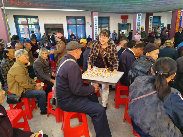 98ebbf514befe0da9fd04130ecb4725_副本.jpg 98ebbf514befe0da9fd04130ecb4725_副本.jpg