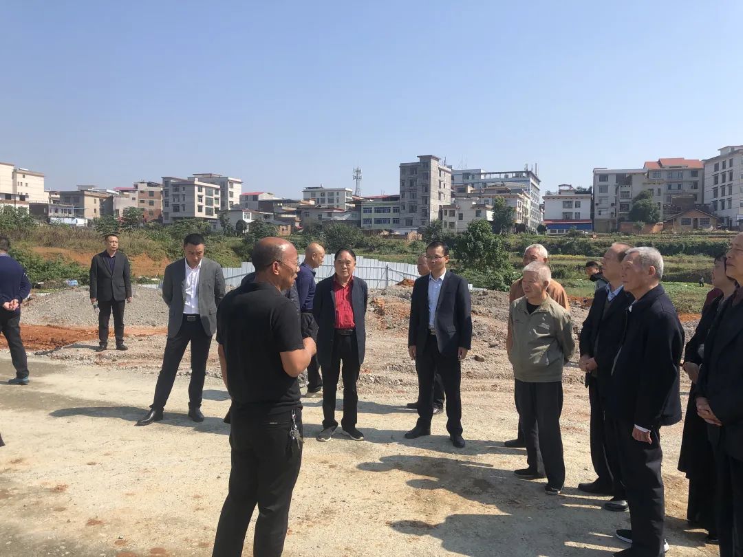 武冈市组织老干部开展重阳节调研活动(图2)
