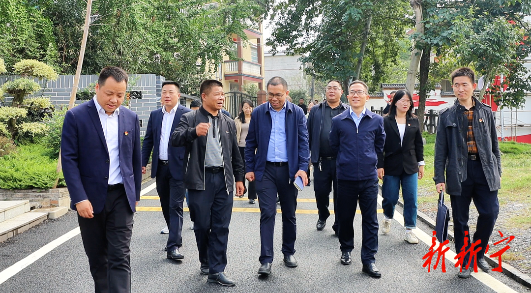 央媒省媒记者考察团来新采访报道特色亮点工作(图3)