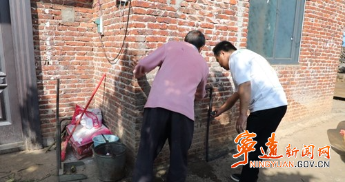 宁远：城市自来水进农村  城乡共饮“一碗水”4_副本500.jpg