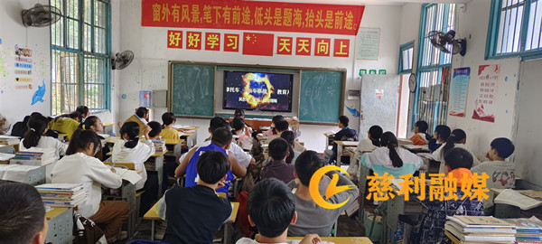 戴帽_副本.jpg