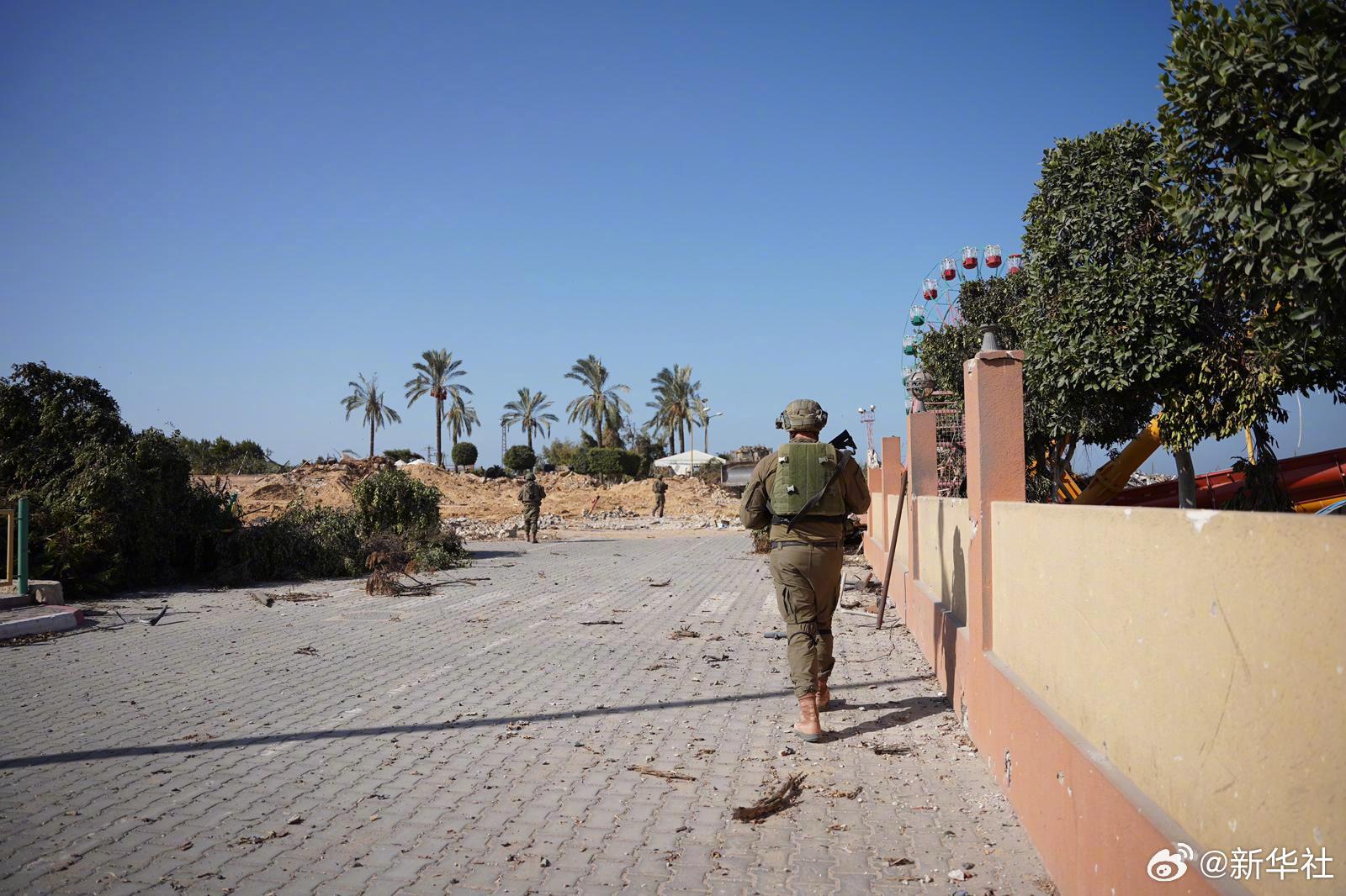 001R0E0aly1hjnf7zecdpj618g0tm0zh02.jpg?x-oss-process=style/w10