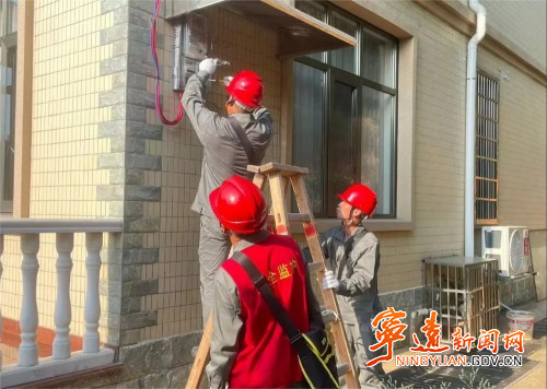 宁远：为临时用电“把关”  为用电安全“护航”_副本500.jpg